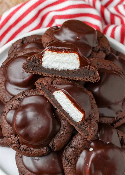 Christmas Chocolate Marshmallow Cookies