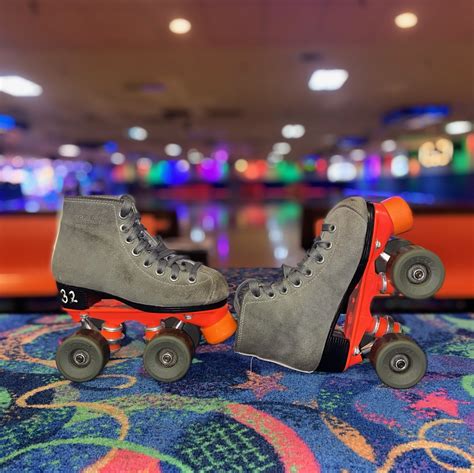 EL CENTRO SKATE RINK - Federal Way WA - Hours, Directions, Reviews ...