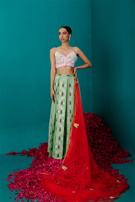 Green Silk Tiger Floral Skirt – Latha Puttanna Online Store