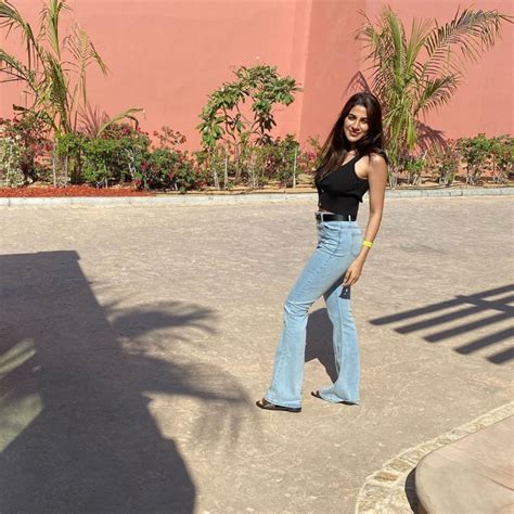 50 shades of Nikki Tamboli in jeans - anwser behind the title ‘glam ...