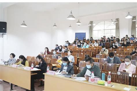 广西外国语学院2015级汉语国际教育专业27名学生赴泰国博仁大学进行教学实习_学院新闻_文学院