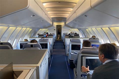 Lufthansa 747 Business Class 的图像结果