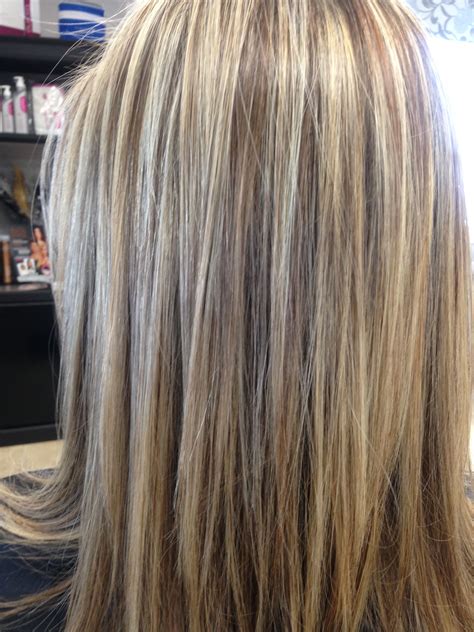 highlights and lowlights | Blonde hair with highlights, Brown blonde ...