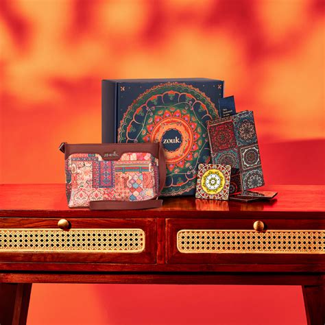 Tote Bags: Buy Best Tote Bags Online at Great Prices - Zouk