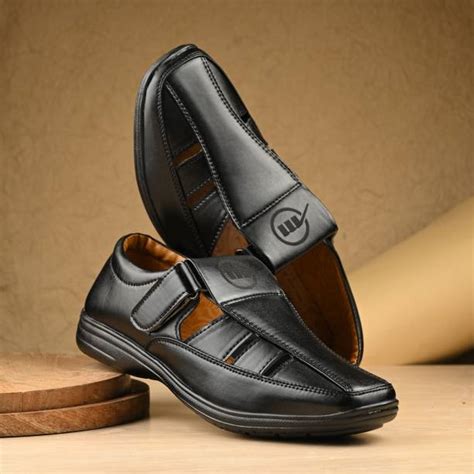 Black Sandals - Buy Black Sandals Online For Men At Best Prices In ...