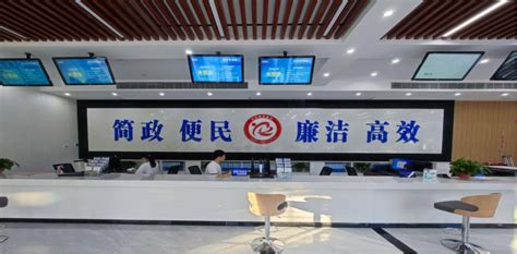 探访北京出入境接待大厅：办理护照签证的市民大幅增加_腾讯新闻