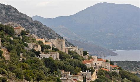 Image result for Maina Comuna