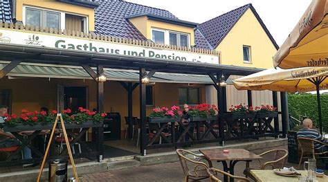 GASTSTATTE ZUR HECKE (Schonefeld) - Lodge Reviews, Photos, Rate ...