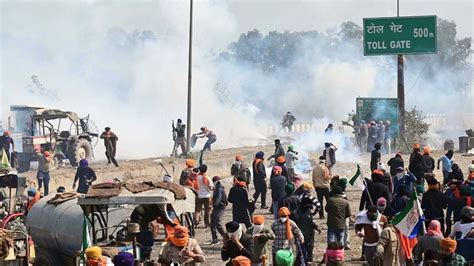 Punjab bandh: Indian farmers call to disrupt road, rail traffic on Dec 30