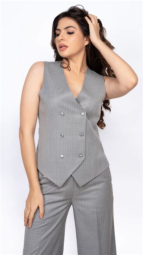 Perfect Fit Guide: How to Measure for Sherwanis, Kurtas, Suits, and ...