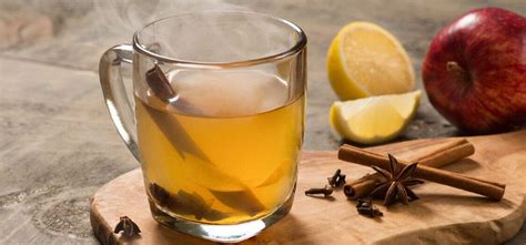 6 Christmas Cocktails and Dessert Recipes For A Merry Holiday | Grazia ...