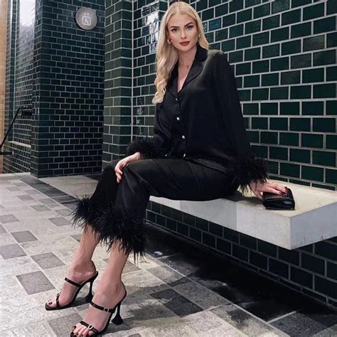 Amelia Luxury Coord Set – TrenBee