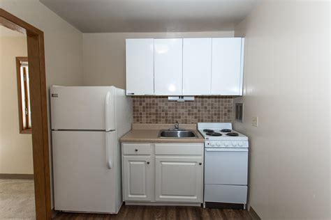 Parkway Apartments – Reside Property Management