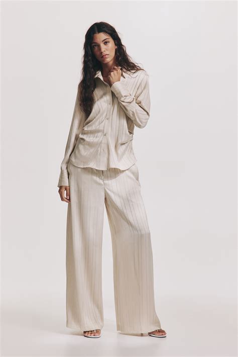 Women's Cream Draped shirt | H&M IN