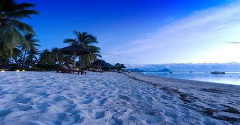 Flic En Flac Beach Is Perfect Destination To Enjoy A Tropical Vacation