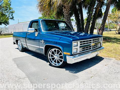 1986 Chevrolet C10 | SuperSport Classics