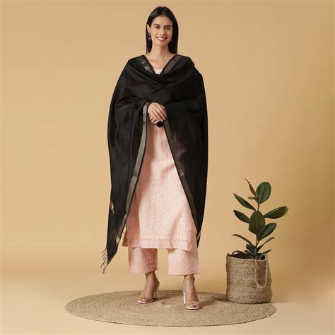 Buy Pink Jacquard Design Woven Suit Co-ords Set Online | Shingora