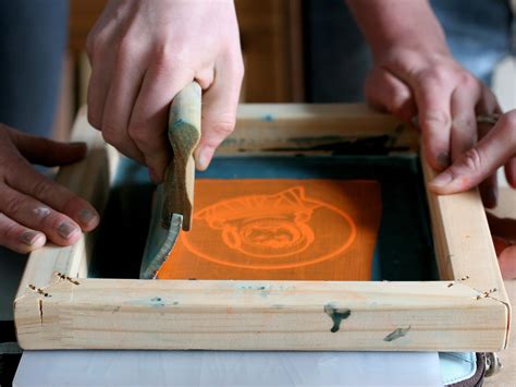 Learn the Screen Printing with Silk-Screening 101 | Make: | Screen ...