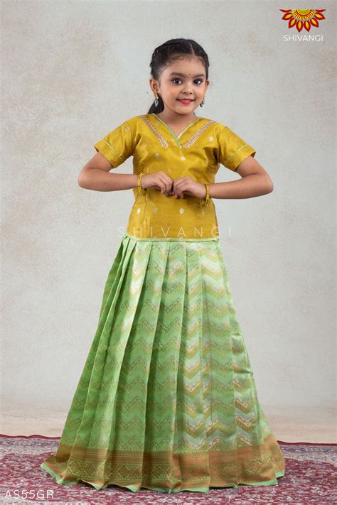 New Model Traditional Pattu Pavdai for Girls-Ethnic Wear-Green