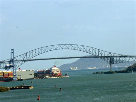 Photo-ops: Panama Canal: Bridge of the Americas, Balboa, Panama