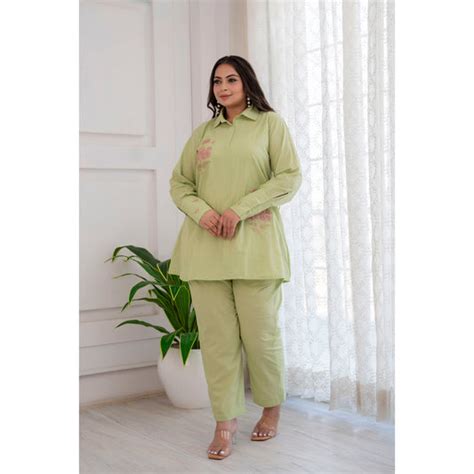 Plus Size Ethnic & Fusion Wear featuring a variety of styles, upto 5XL ...