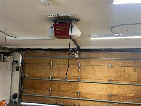 Overhead Vs Wall Mount Garage Door Openers: Which is Best? – AAA Garage ...