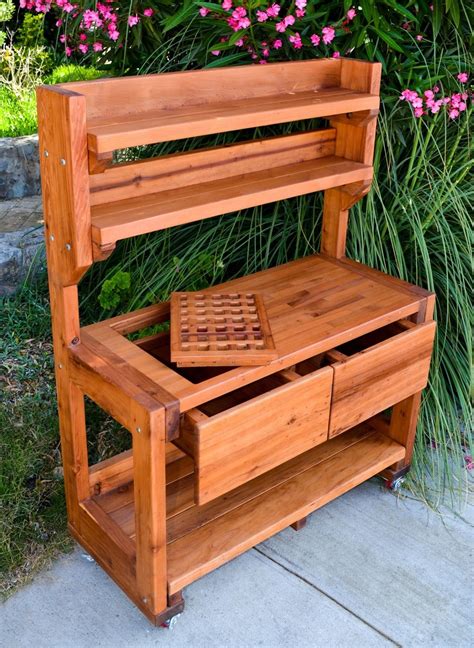 building a potting bench | Eli's Potting Benches Potting Bench With ...