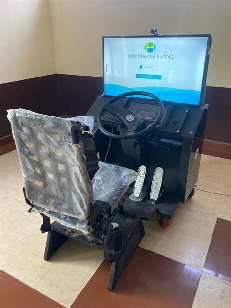 Defensive Driving Simulator 的图像结果