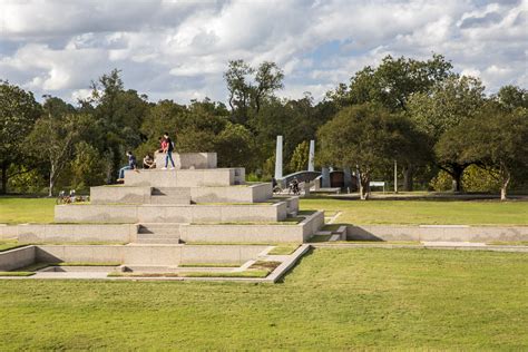 Buffalo Bayou Park - SWA Group