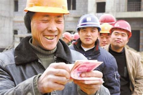 西安农民工外出务工去年人均收入33298.4元_新浪陕西_新浪网