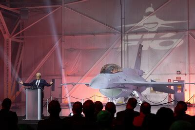 Lockheed Martin Delivers First F-16 Block 70 Jet to Bulgaria | Lockheed ...