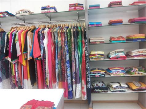 Buy Ethnic Wear From Rangoli | LBB, Kolkata