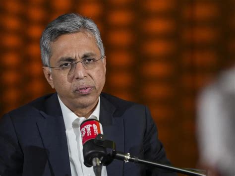 Think big, do less, execute flawlessly: Mahindra Group CEO & MD Anish ...