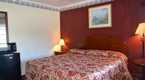 CAMELOT INN (Greenville) - Motel Reviews & Photos - Tripadvisor