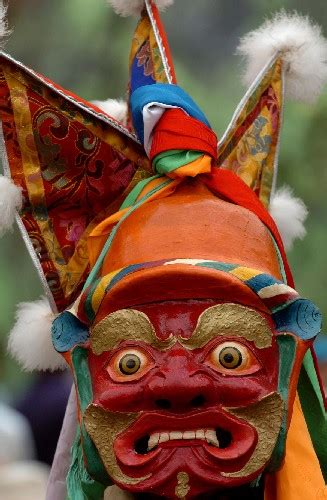 藏戏面具:多姿多彩! - 横断山域老照片 - 友多网 (youduo.