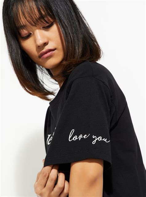 Buy URB_N Women Relaxed Fit Typograpic Printed T-shirt Online at just ...