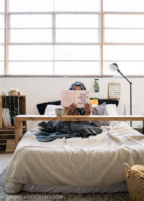 Build Over Bed Table 的图像结果