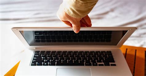 Log Off My Computer 的图像结果