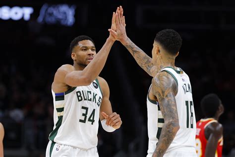 Bucks Injury Report: Giannis Antetokounmpo, Kyle Kuzma Status Revealed ...