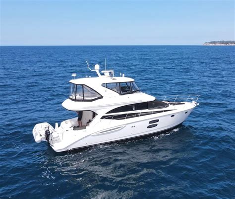 Used Meridian 47.17 ft' 441 Sedan | United Yacht Sales
