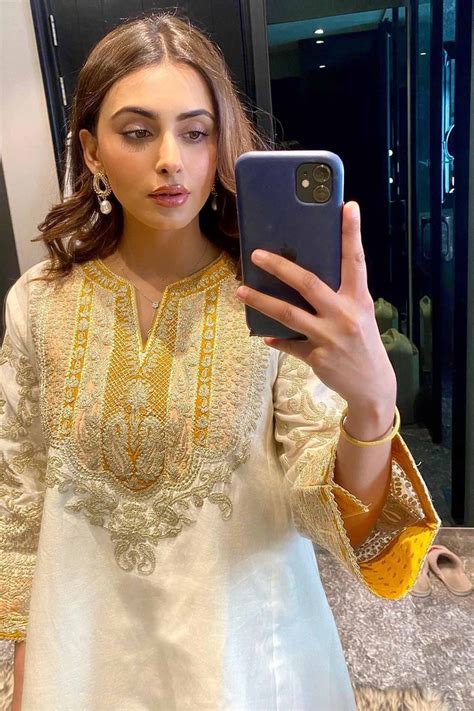 Anna Malhotra IN MOHSINA - DAISY IVORY SHORT KALIDAAR CHOGA WITH SALWA