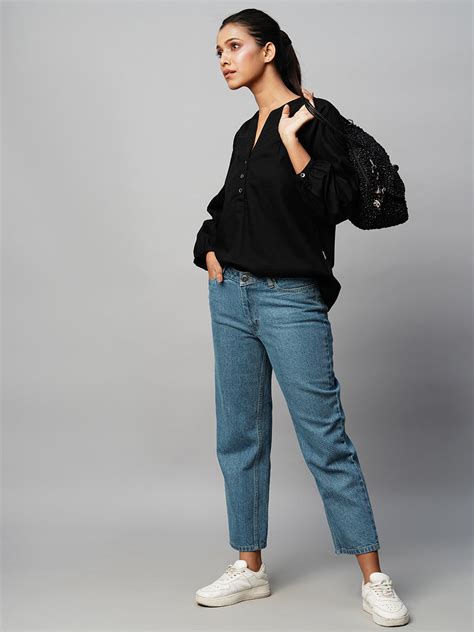 Explore a range of denim tops for versatile looks. – Chemistry