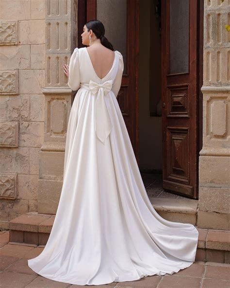 Plus Size Wedding Dresses With Sleeves: 21 Ideas For Bride | Plus size wedding dresses with ...