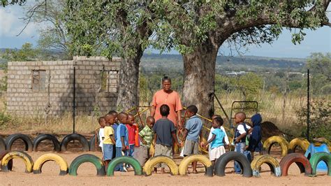 L’éducation traditionnelle en Afrique | Meer