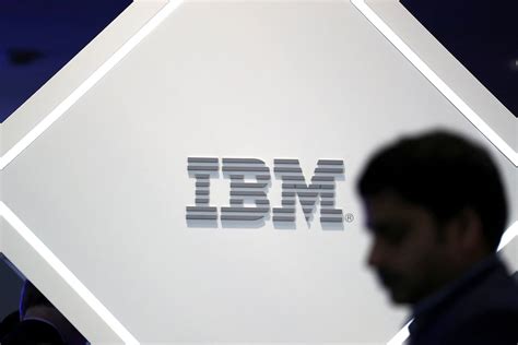 IBM retira toda la publicidad de X tras aparecer junto a contenidos ...