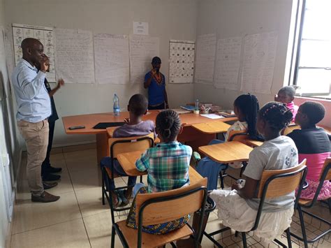 Image result for Kenya Sign Language Tutorial