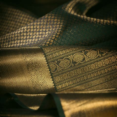 All Kanjivarams : View the entire collection – Page 7