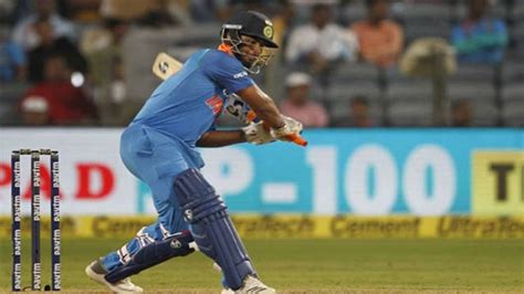 Social media flooded with Pant memes after WC call up