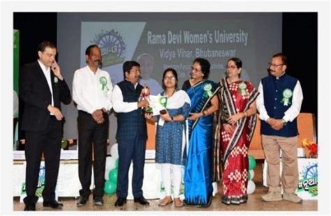 Rama Devi Women's University,Bhubaneswar