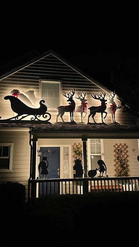 DIY Silhouette Decor tutorial - BarberellaHome | Outdoor christmas ...